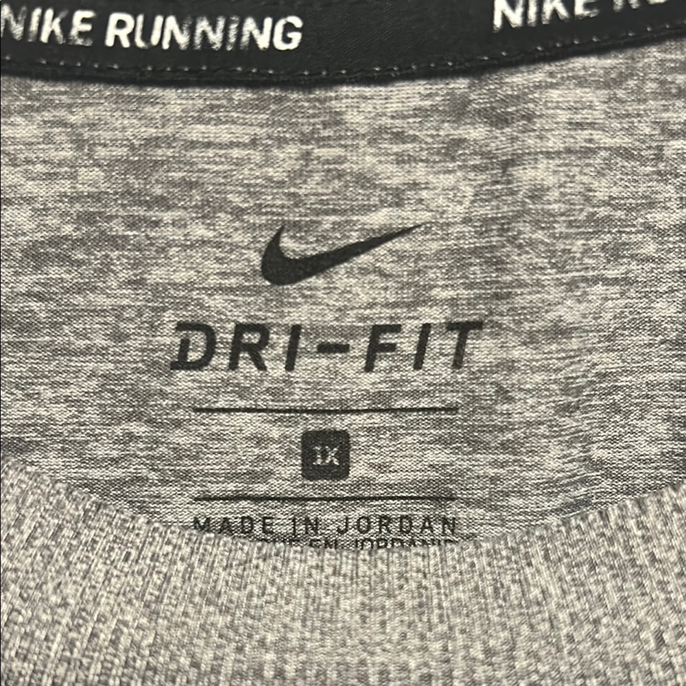 Nike Running Gray Long Sleeve Tee - Picture 2 of 6